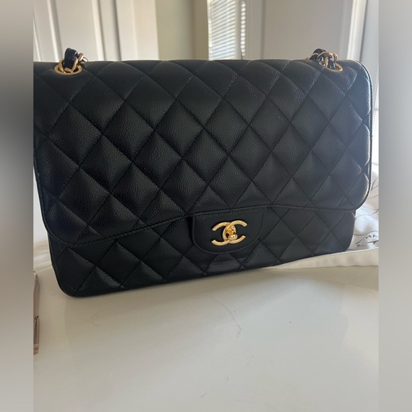 CHANEL Handbags - CHANEL Caviar Quilted Jumbo Double Flap Back